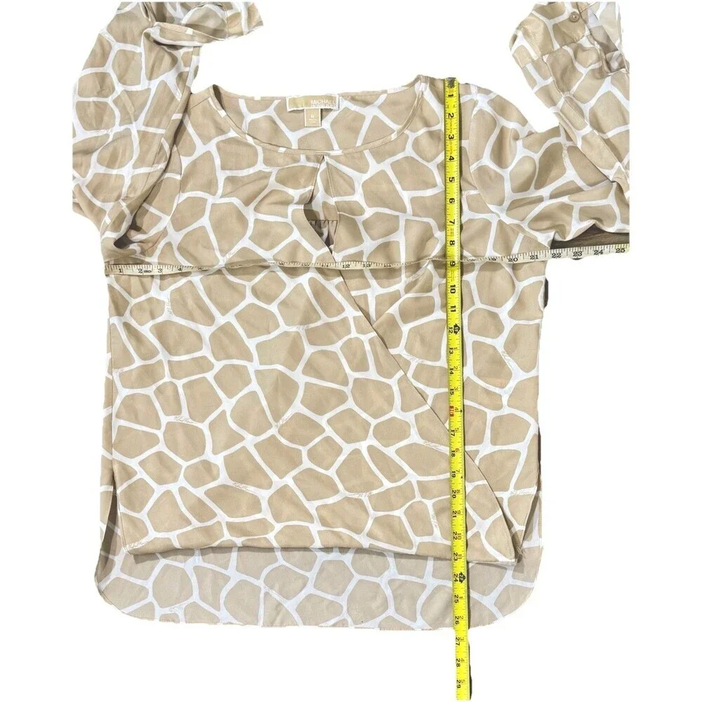 Michael Kors Giraffe Print Blouse Women M Roll Tab Sleeve Keyhole Beige